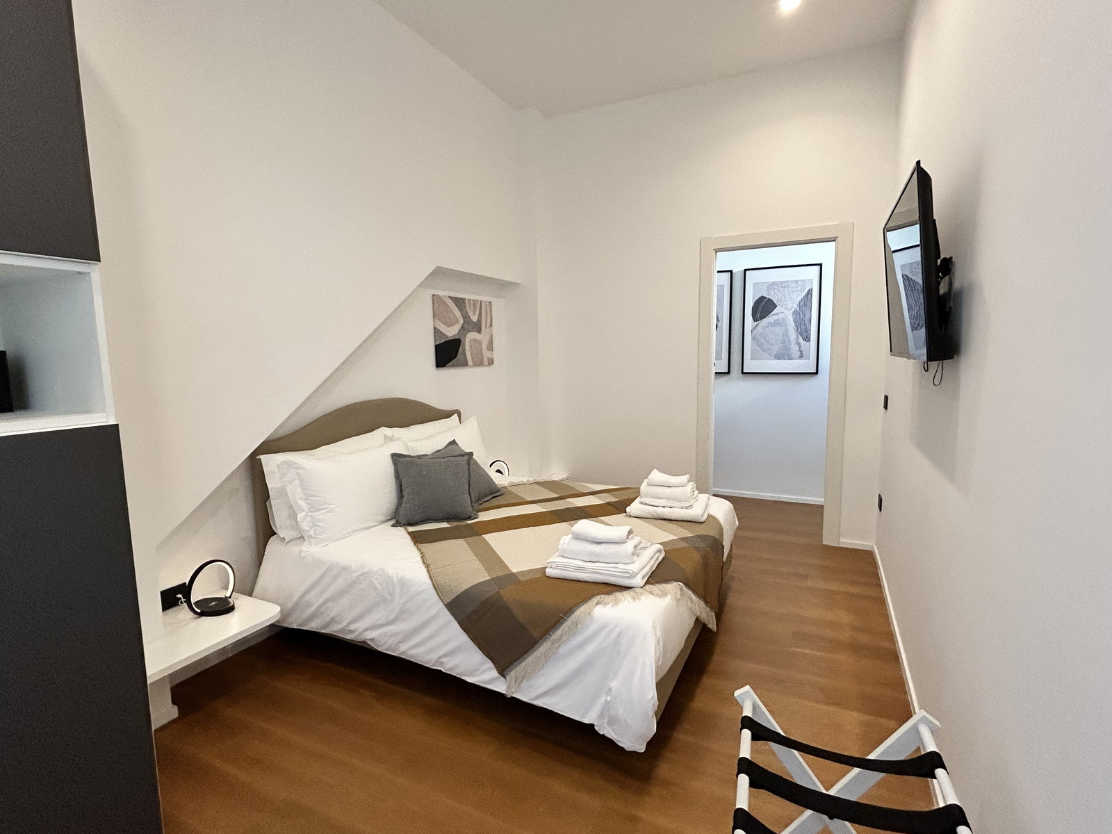 Camera da letto con armadi